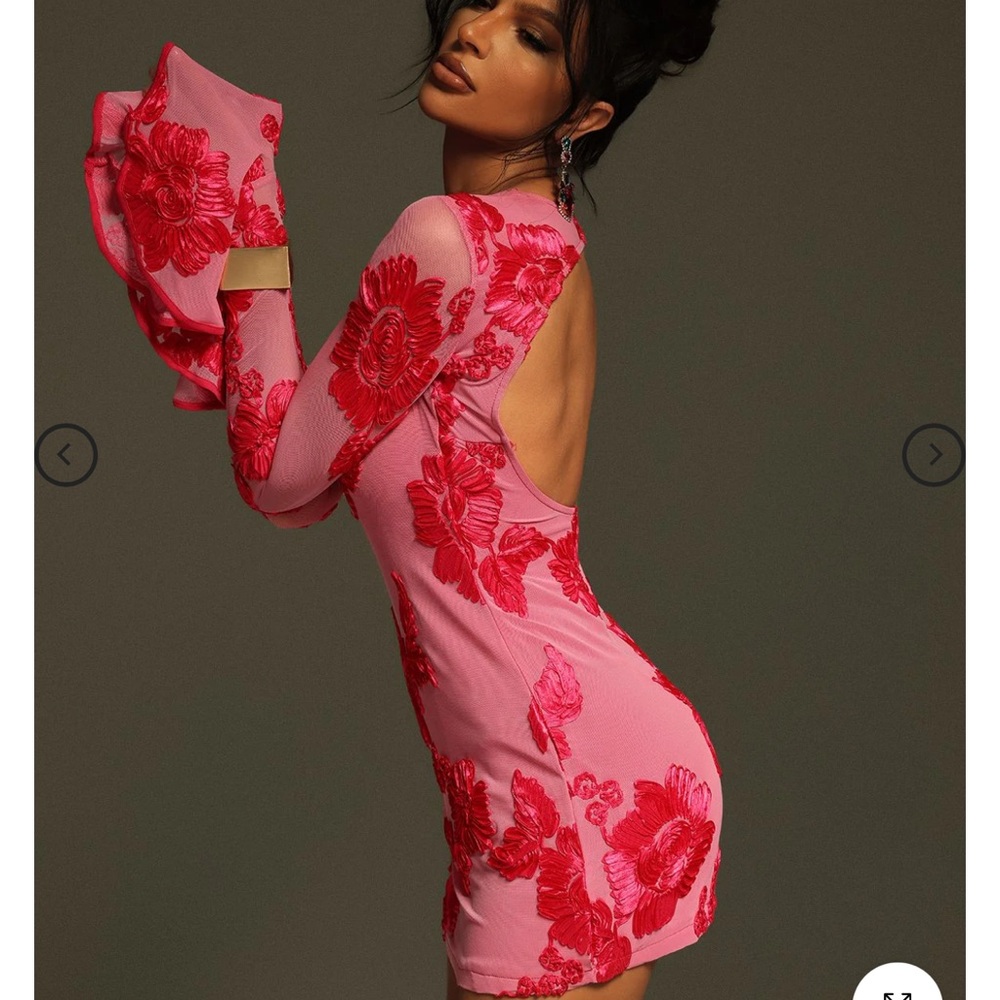 Chic Backless Pink Floral Dress - Picture 2 of 3